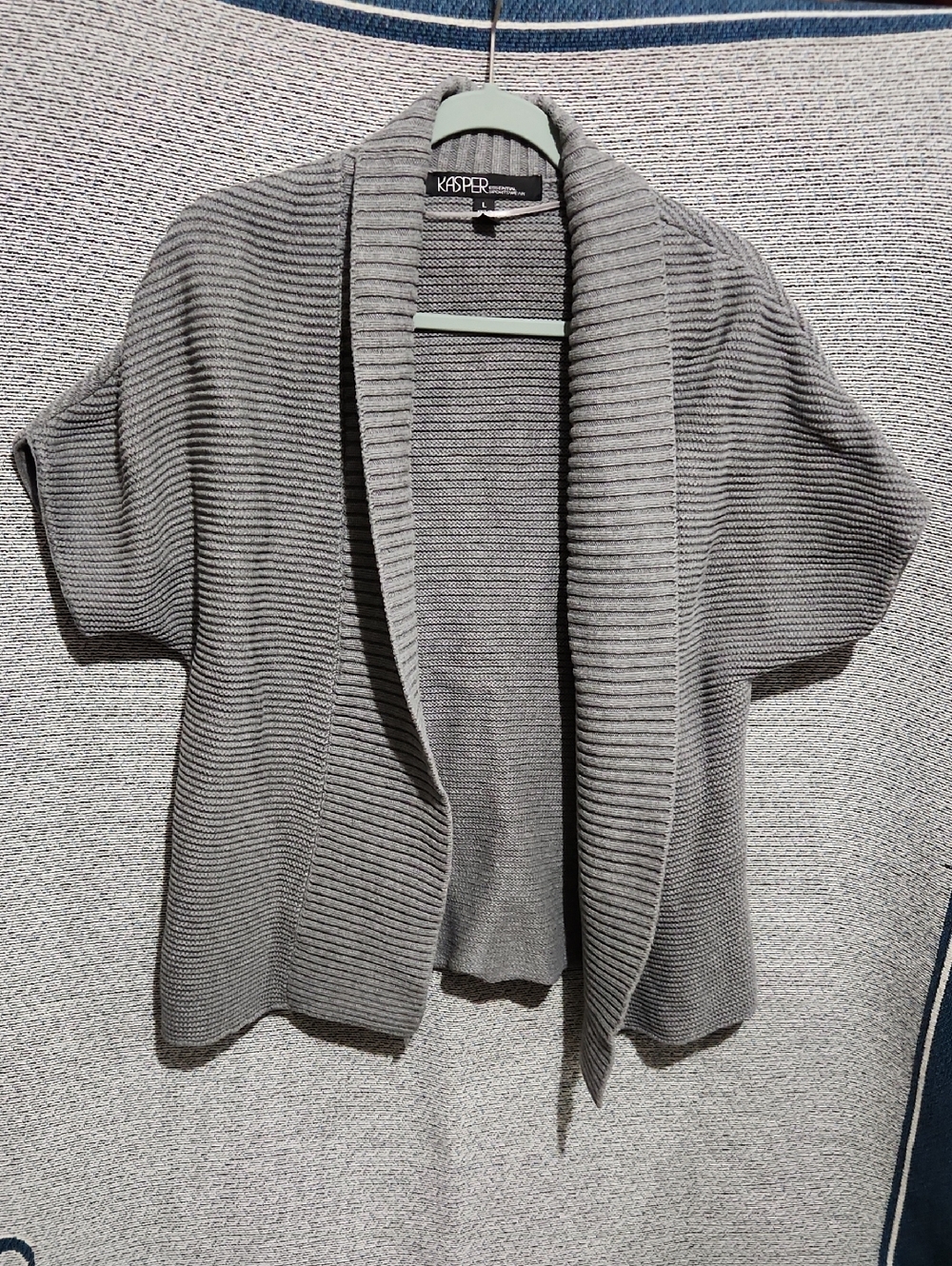 Kasper Gray Short-Sleeve Ribbed Open Front Cardigan